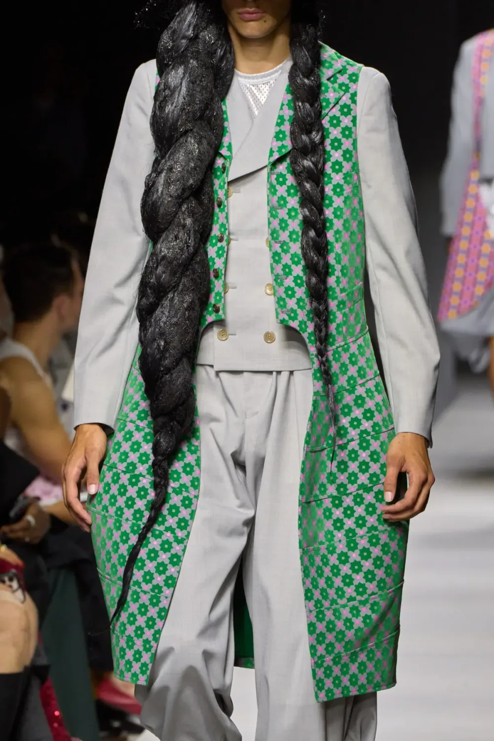 コムデギャルソンオムプリュス 2026年春夏 LOOK 25 / VIEW 3