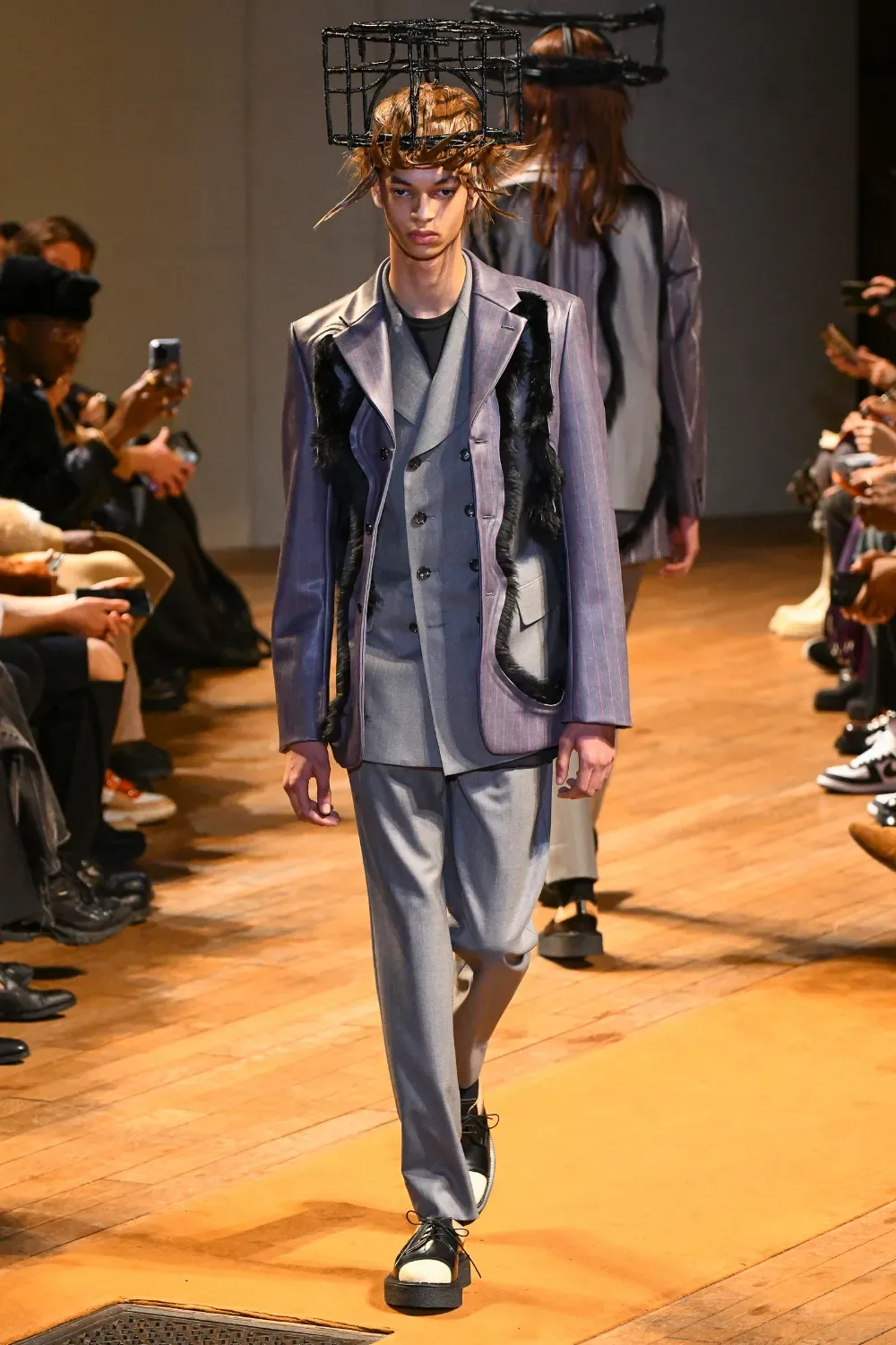 コムデギャルソンオムプリュス 2023年秋冬 LOOK 14