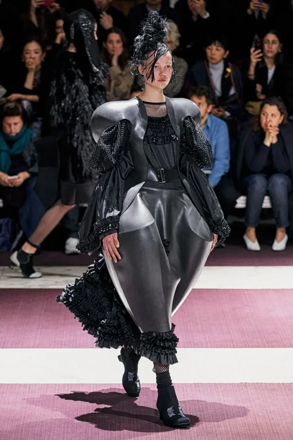 コムデギャルソン 2019秋冬 LOOK 32