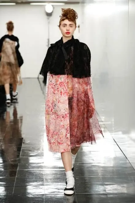 トリココムデギャルソン 2018秋冬 LOOK 2