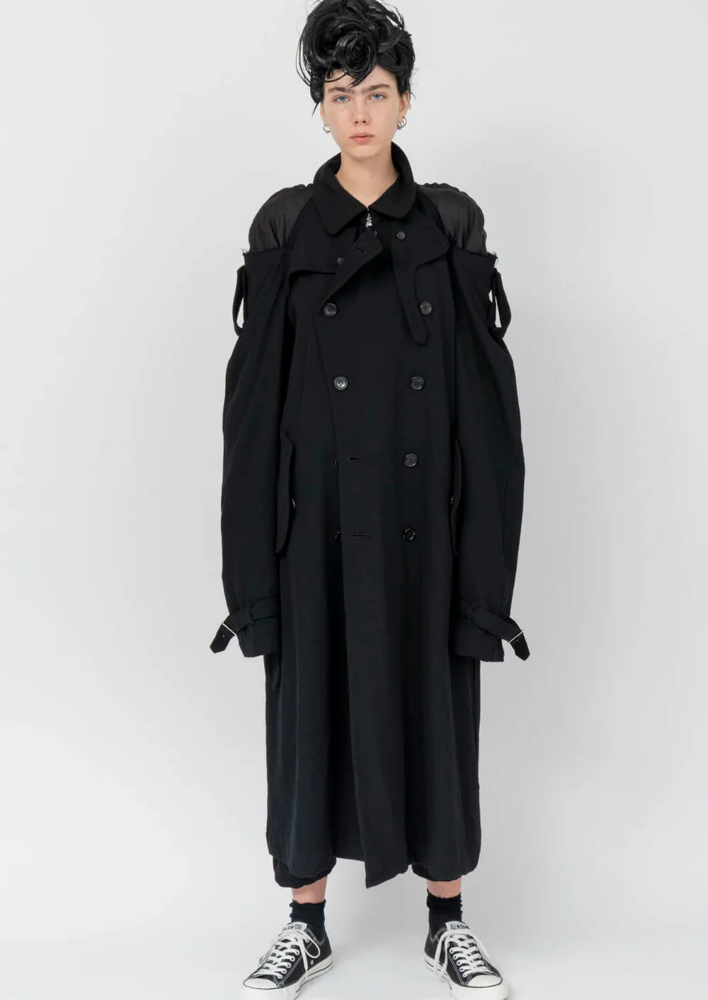 ブラックコムデギャルソン 2022年秋冬 LOOK 3