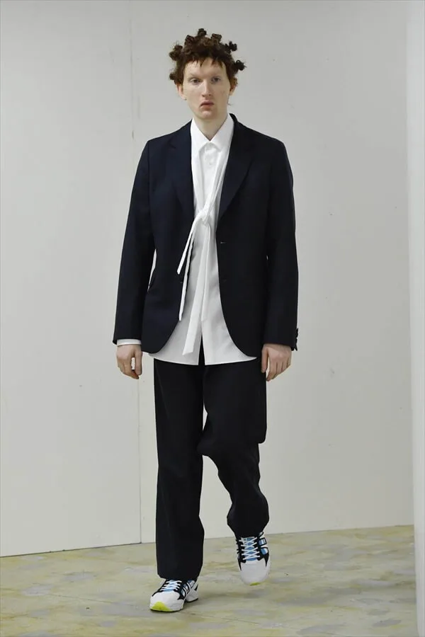 SHIRT 2021 SSの同シーズン掲載写真。