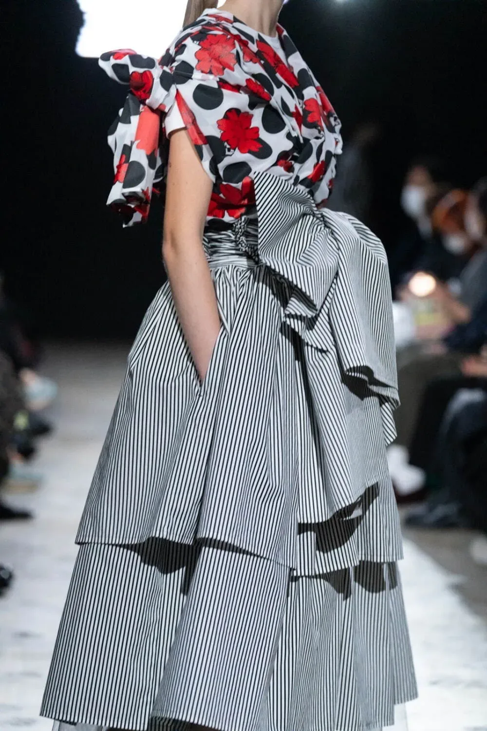 タオ 2023年春夏 LOOK 3 / VIEW 3