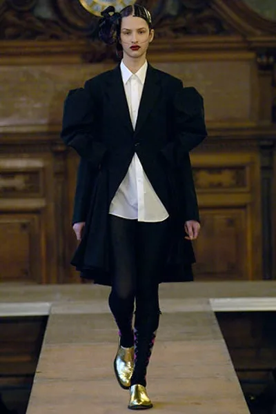 コムデギャルソン 2006秋冬 LOOK 37