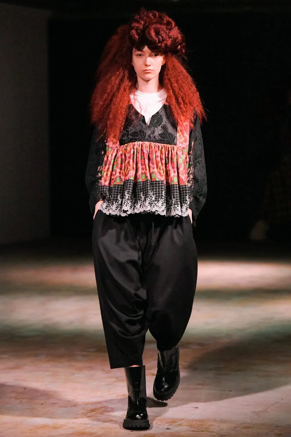 タオ 2022年秋冬 LOOK 27