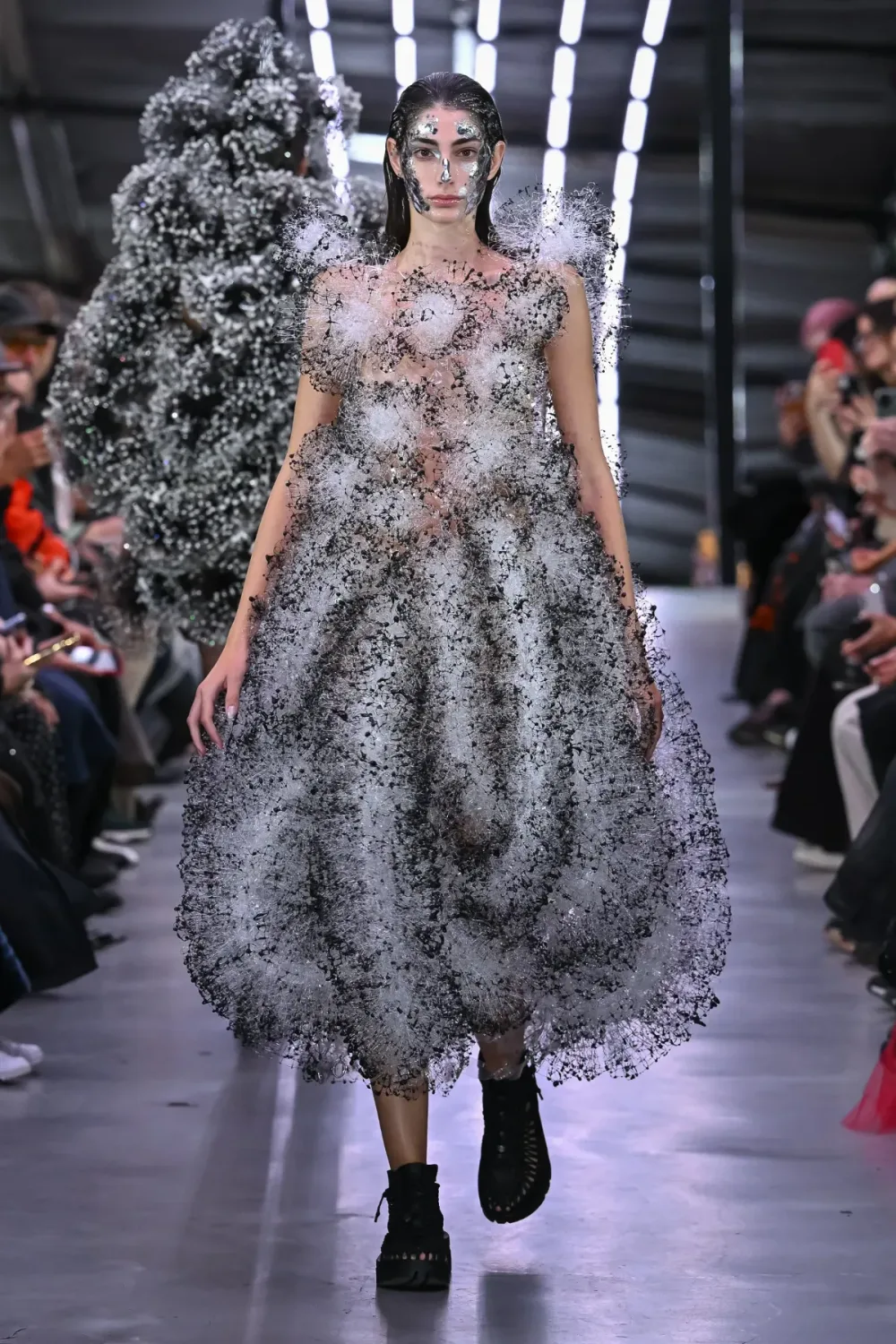 ノワールケイニノミヤ 2024年春夏 LOOK 17
