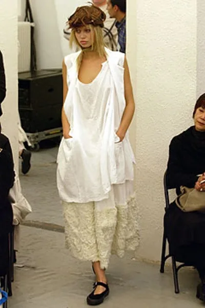 コムデギャルソン 2003春夏 LOOK 35