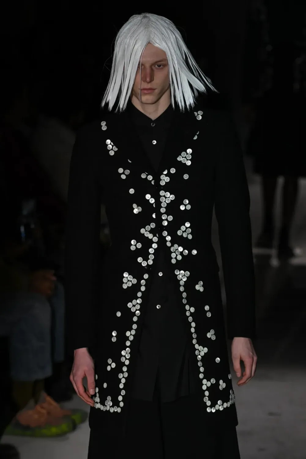 コムデギャルソンオムプリュス 2024年秋冬 LOOK 13 / VIEW 2