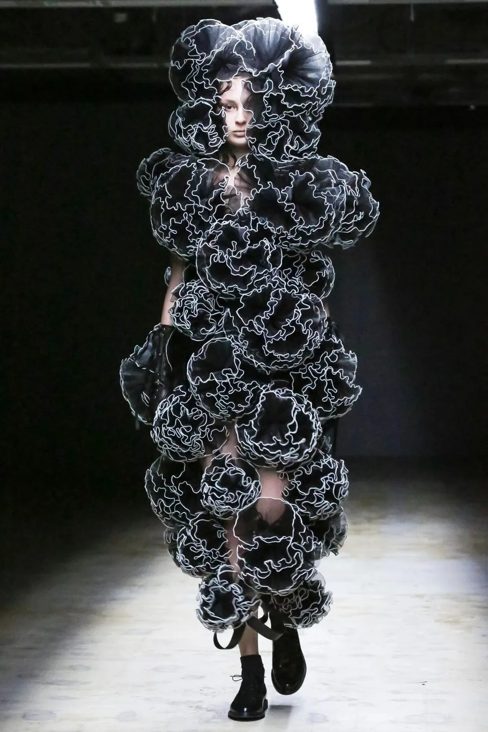 ノワールケイニノミヤ 2022年秋冬 LOOK 24