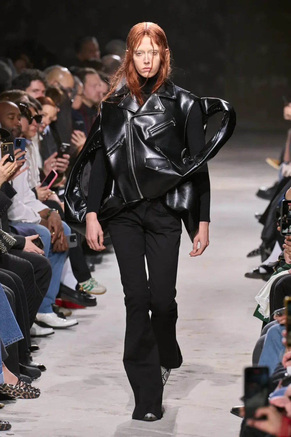 ジュンヤワタナベ 2025年秋冬 LOOK 6