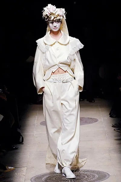 コムデギャルソン 2005秋冬 LOOK 3