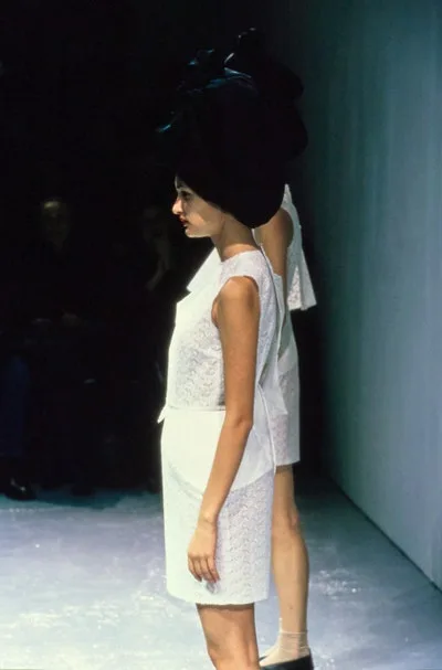 COMME des GARÇONS 1999 SSの同シーズン掲載写真。