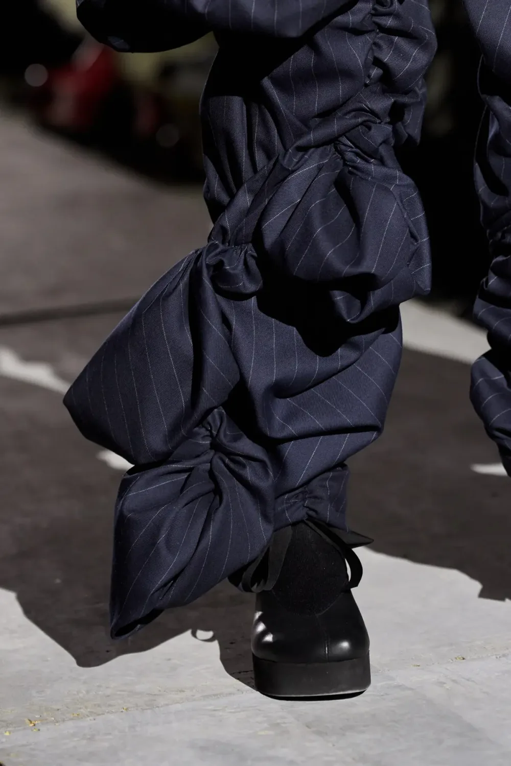 コムデギャルソン 2025年秋冬 LOOK 12 / VIEW 3