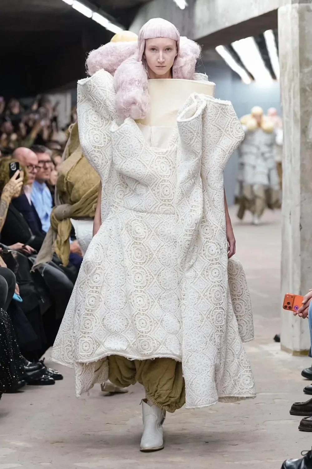 コムデギャルソン 2026年春夏 LOOK 9