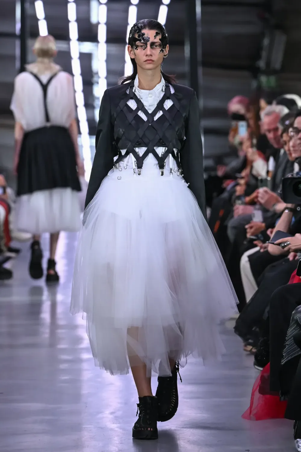 ノワールケイニノミヤ 2024年春夏 LOOK 7