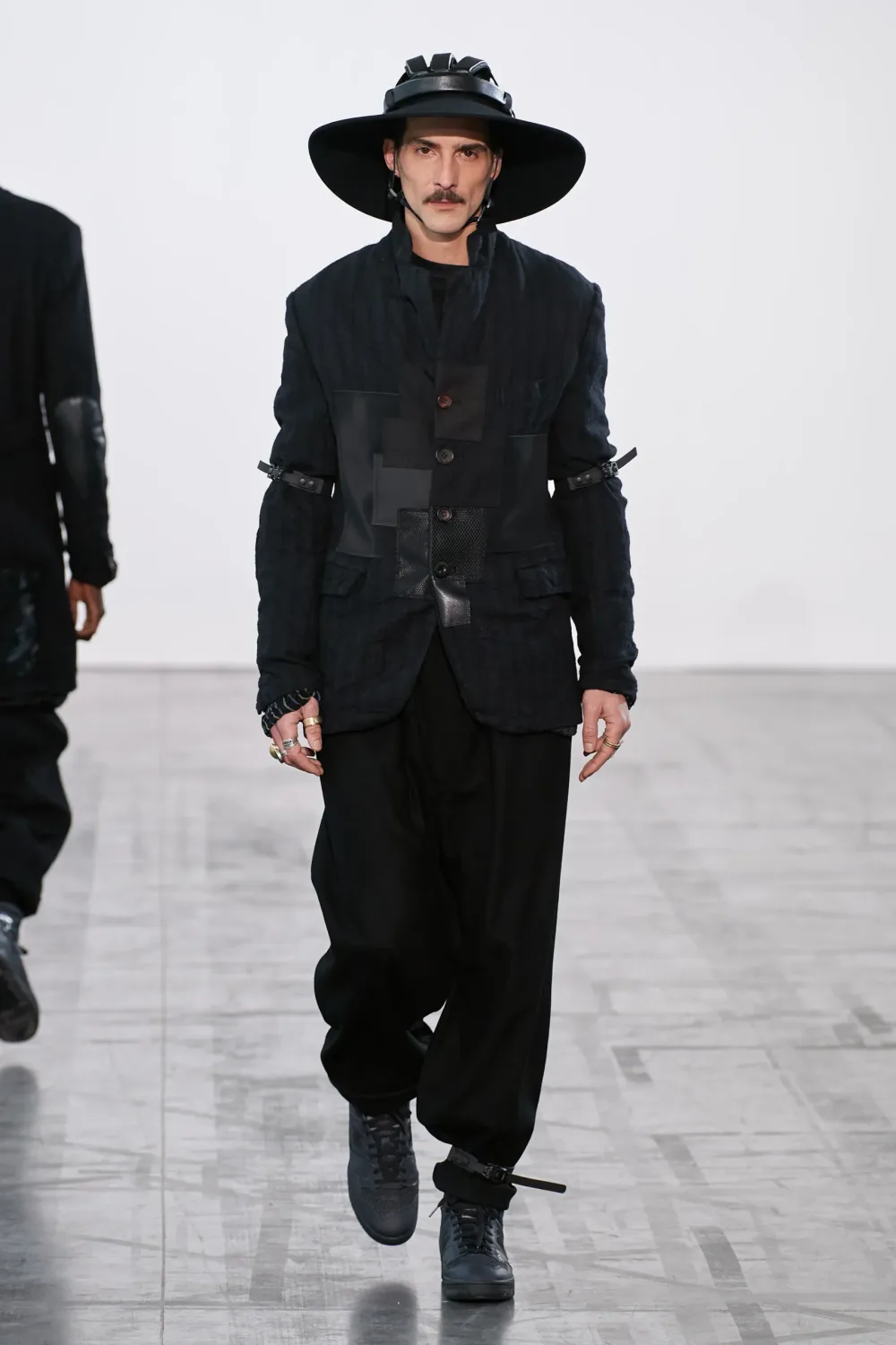 ジュンヤワタナベマン 2023年秋冬 LOOK 44