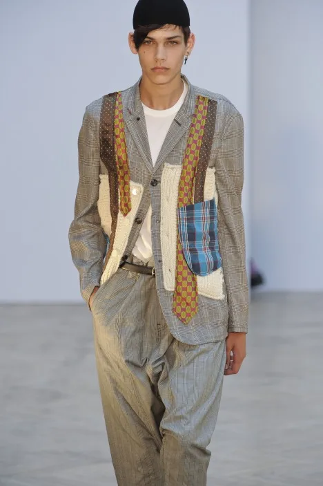 コムデギャルソンオムプリュス 2010春夏 LOOK 3 / VIEW 2