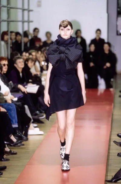 コムデギャルソン 1999秋冬 LOOK 27