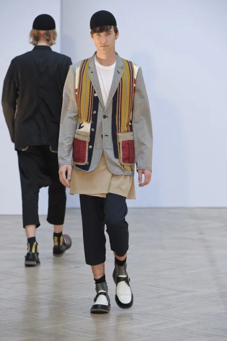 コムデギャルソンオムプリュス 2010春夏 LOOK 5
