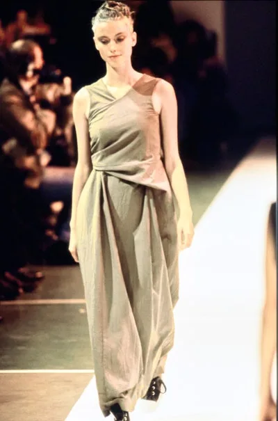コムデギャルソン 1994春夏 LOOK 32