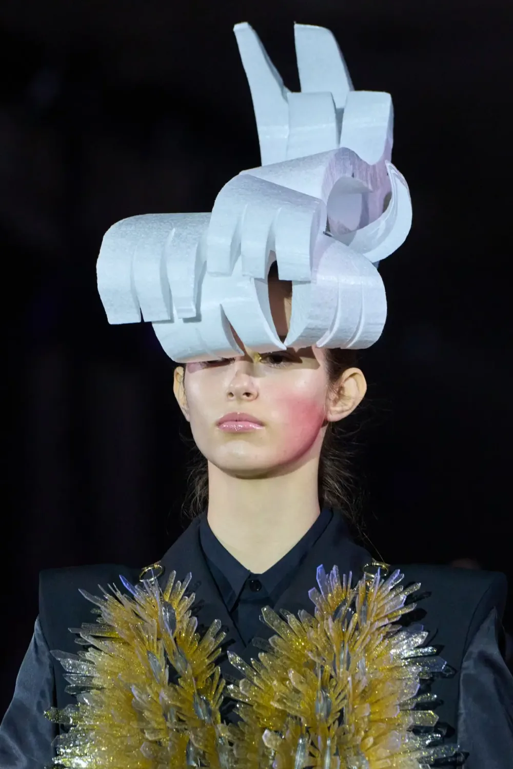 ノワールケイニノミヤ 2025年秋冬 LOOK 5 / VIEW 2