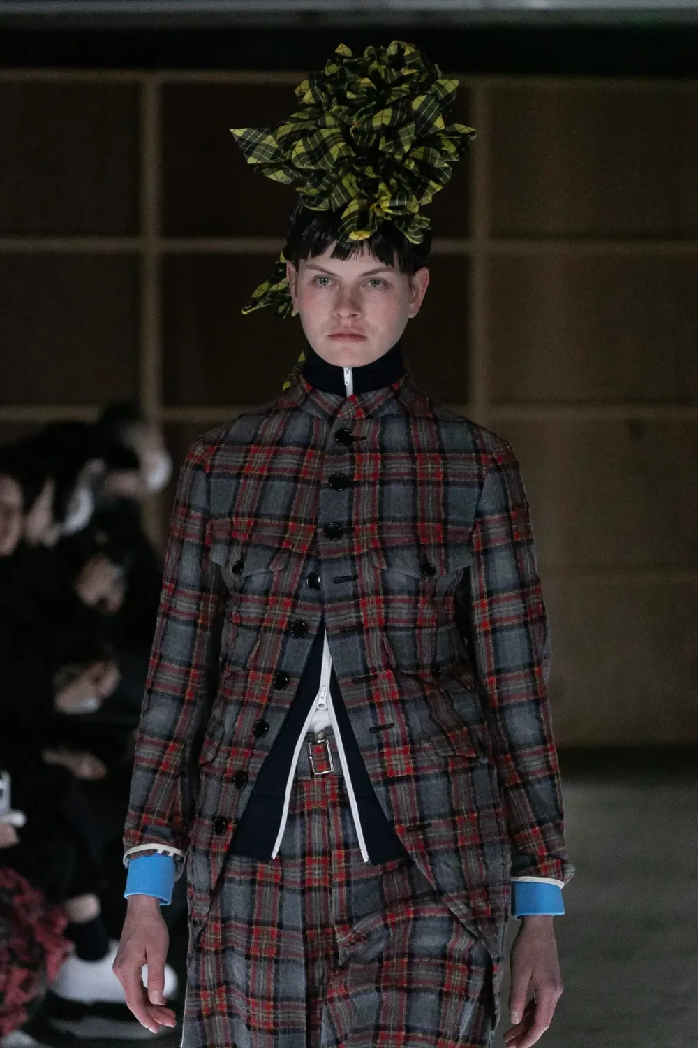 タオ 2023年秋冬 LOOK 8 / VIEW 2