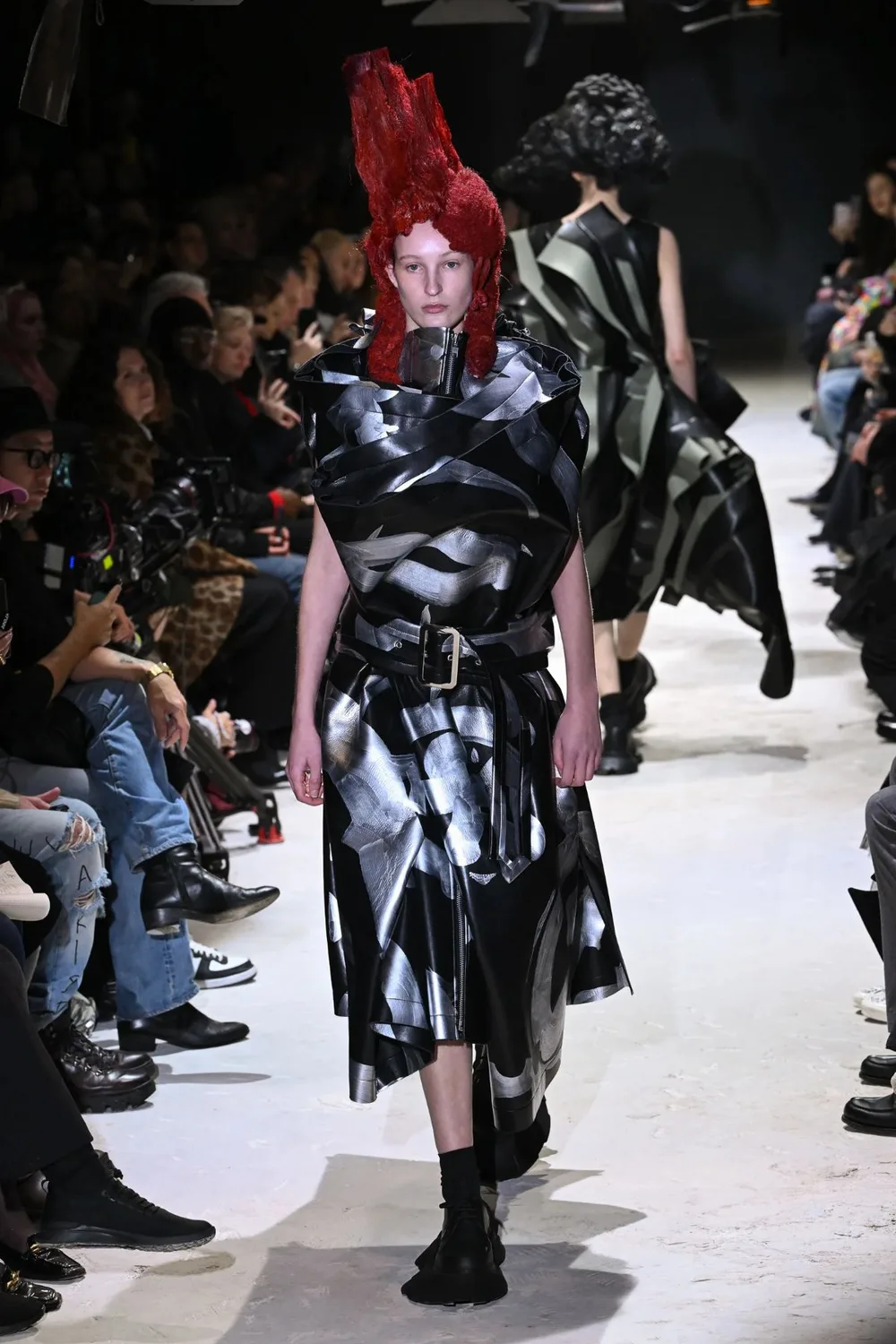 コムデギャルソン 2024年秋冬 LOOK 9