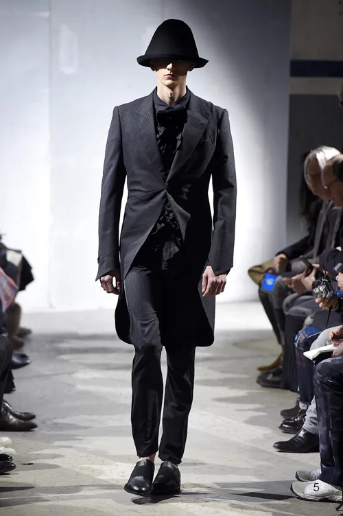コムデギャルソンオムプリュス 2015秋冬 LOOK 5