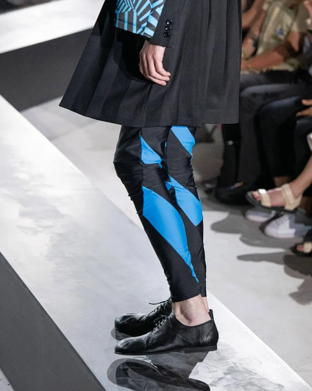 コムデギャルソンオムプリュス 2023年春夏 LOOK 27 / VIEW 4