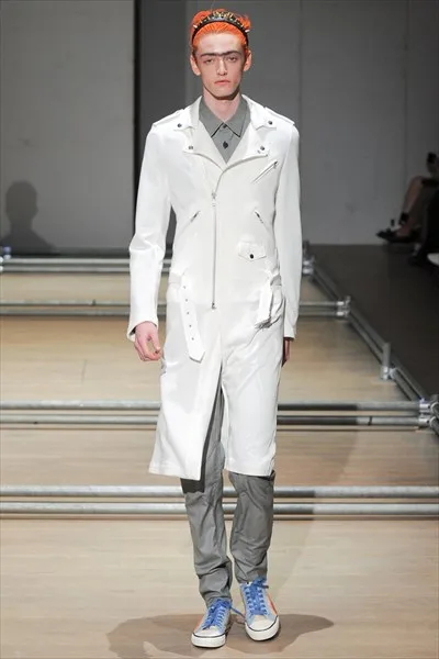 コムデギャルソンオムプリュス 2013春夏 LOOK 15