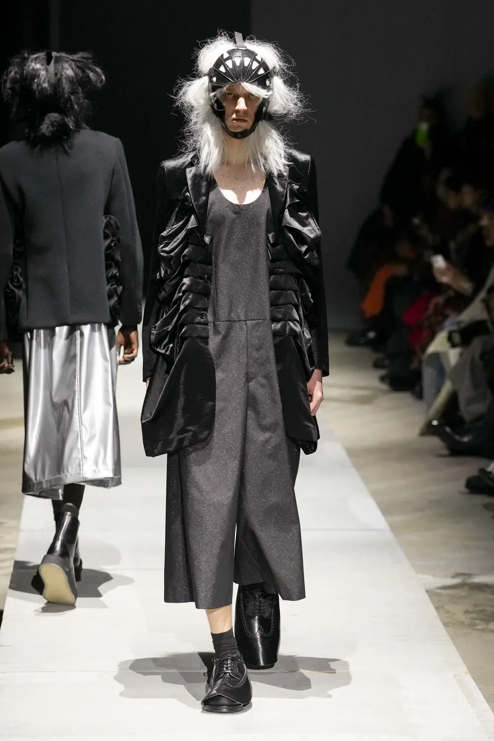 コムデギャルソンオムプリュス 2026年秋冬 LOOK 4