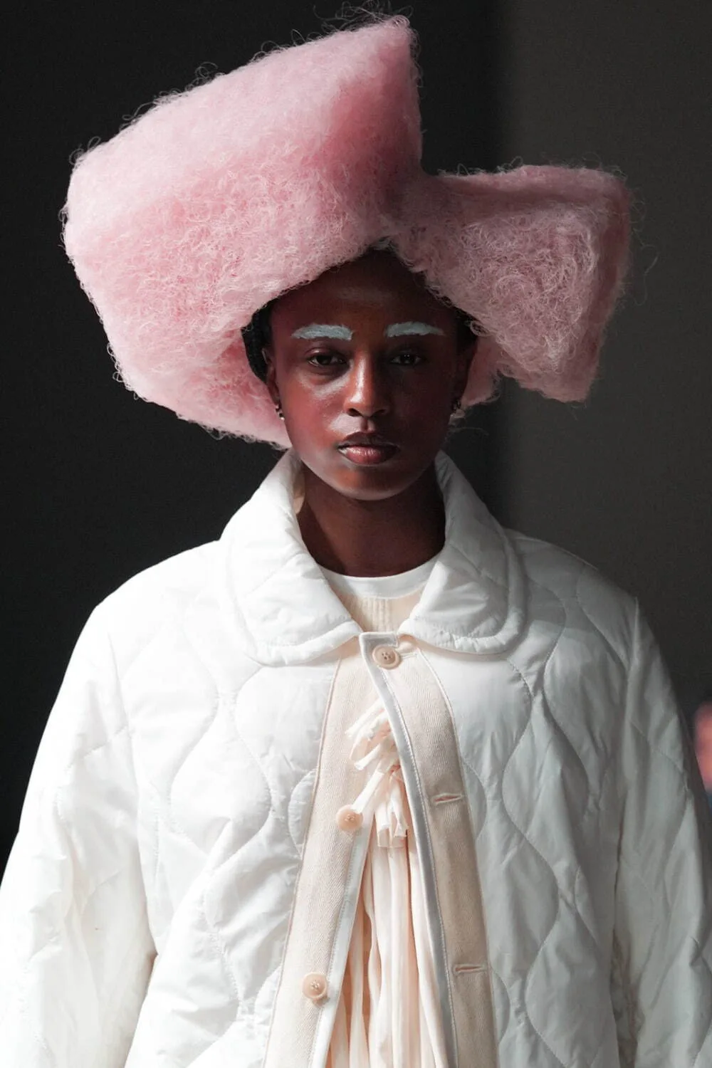 タオ 2024年秋冬 LOOK 14 / VIEW 2