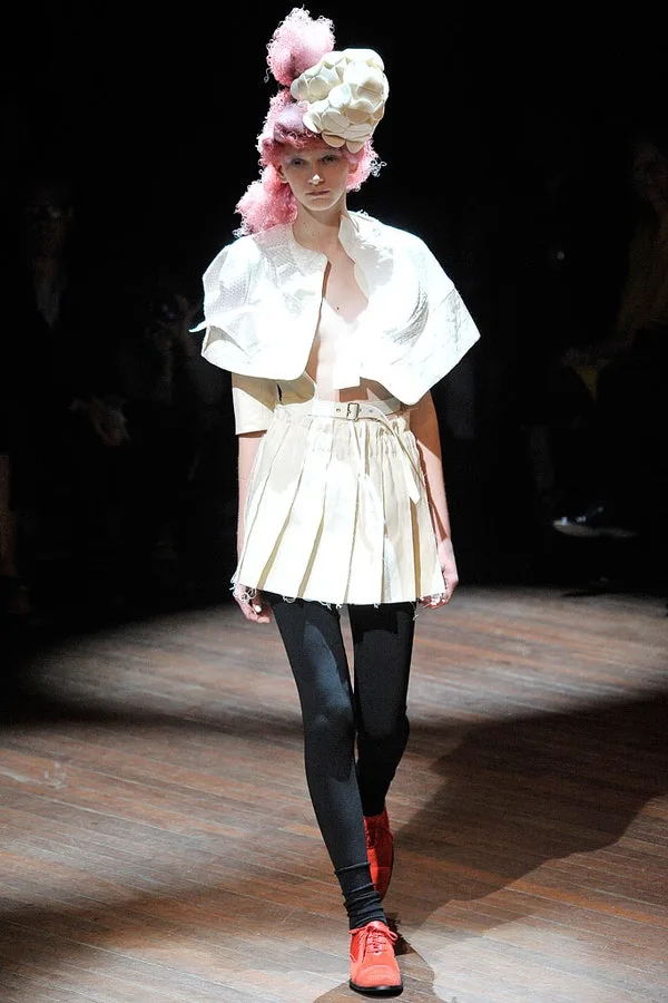コムデギャルソン 2010春夏 LOOK 19
