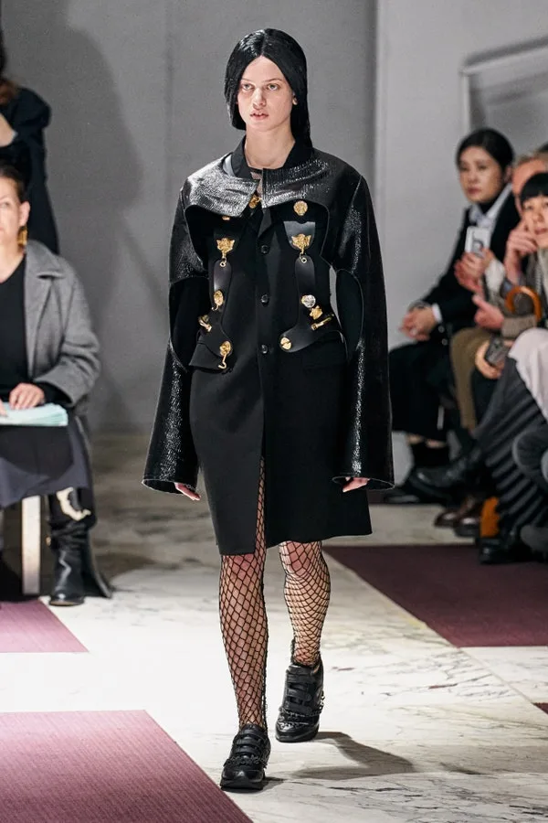 コムデギャルソン 2019秋冬 LOOK 23