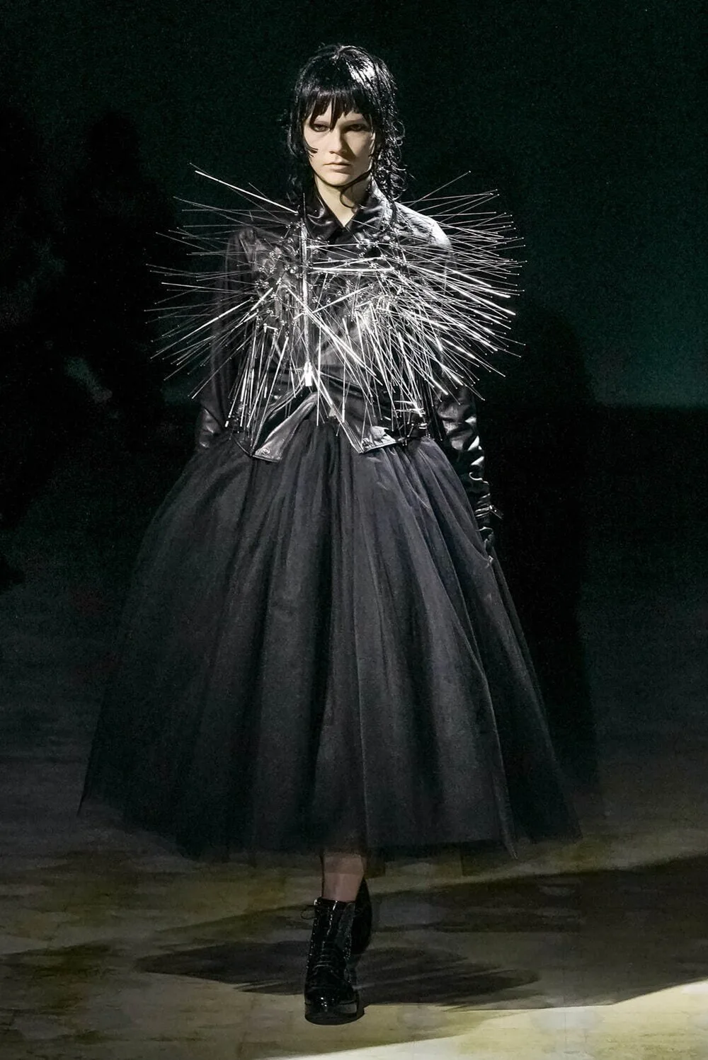 ノワールケイニノミヤ 2021年秋冬 LOOK 6