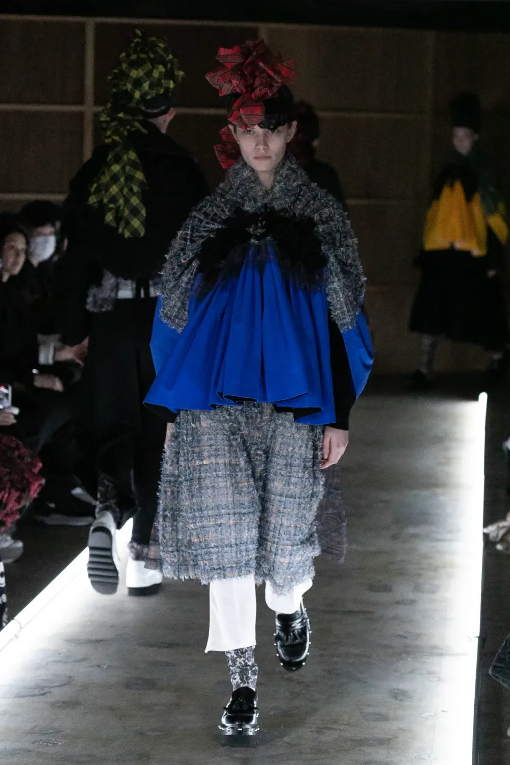 タオ 2023年秋冬 LOOK 41