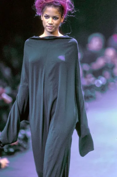 コムデギャルソン 1992秋冬 LOOK 29