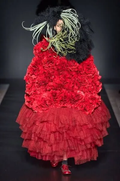 ノワールケイニノミヤ 2020秋冬 LOOK 2