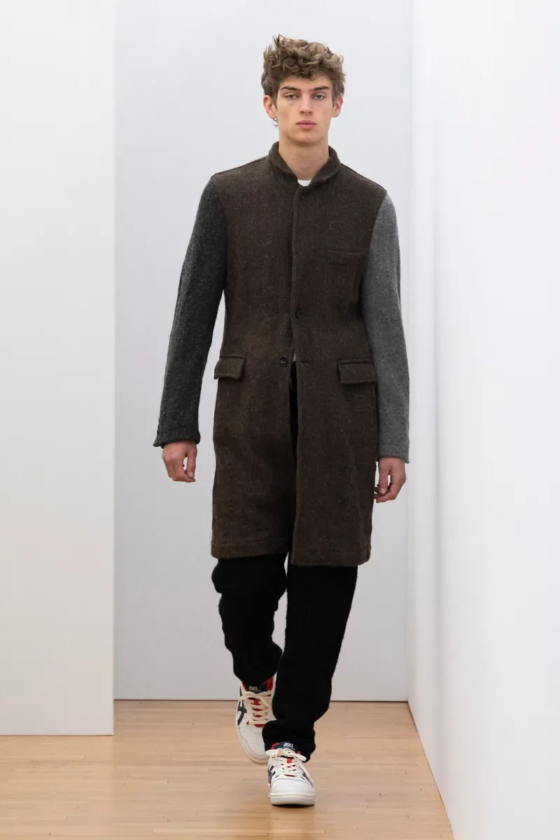 コムデギャルソンシャツ 2023年秋冬 LOOK 29