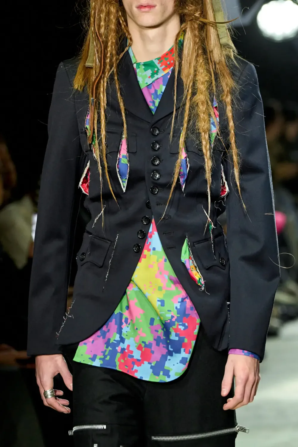 コムデギャルソンオムプリュス 2025年秋冬 LOOK 13 / VIEW 3