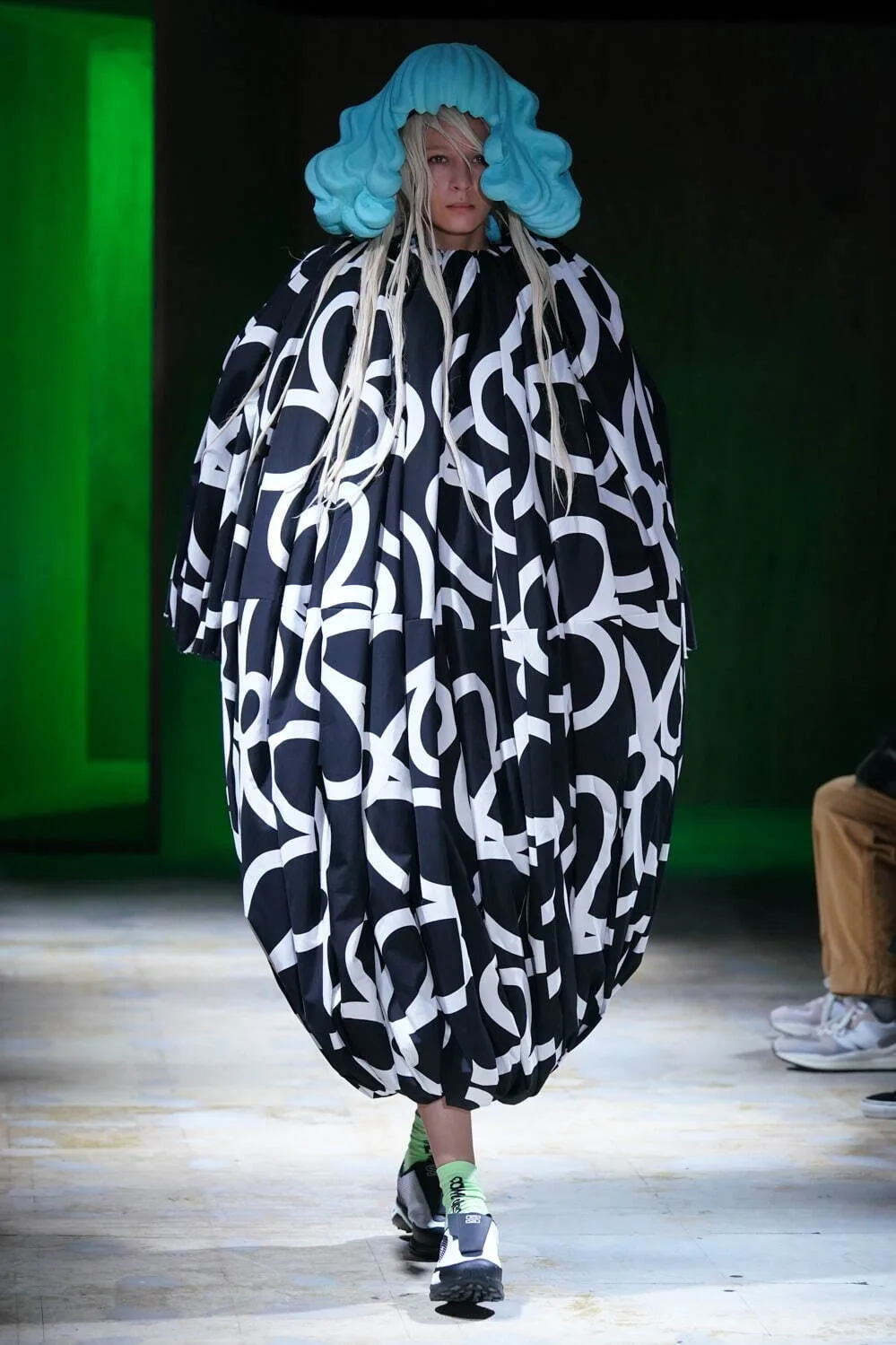 コムデギャルソン 2022年春夏 LOOK 3