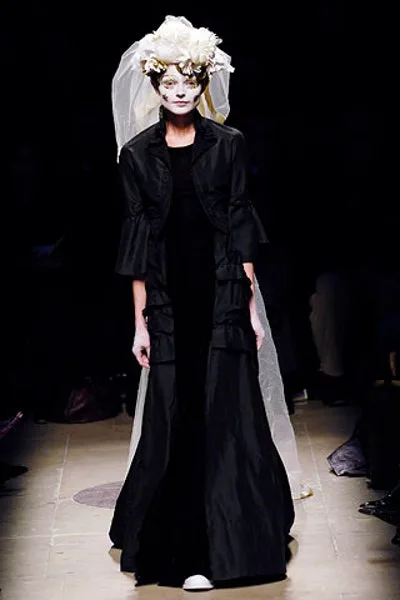 コムデギャルソン 2005秋冬 LOOK 34