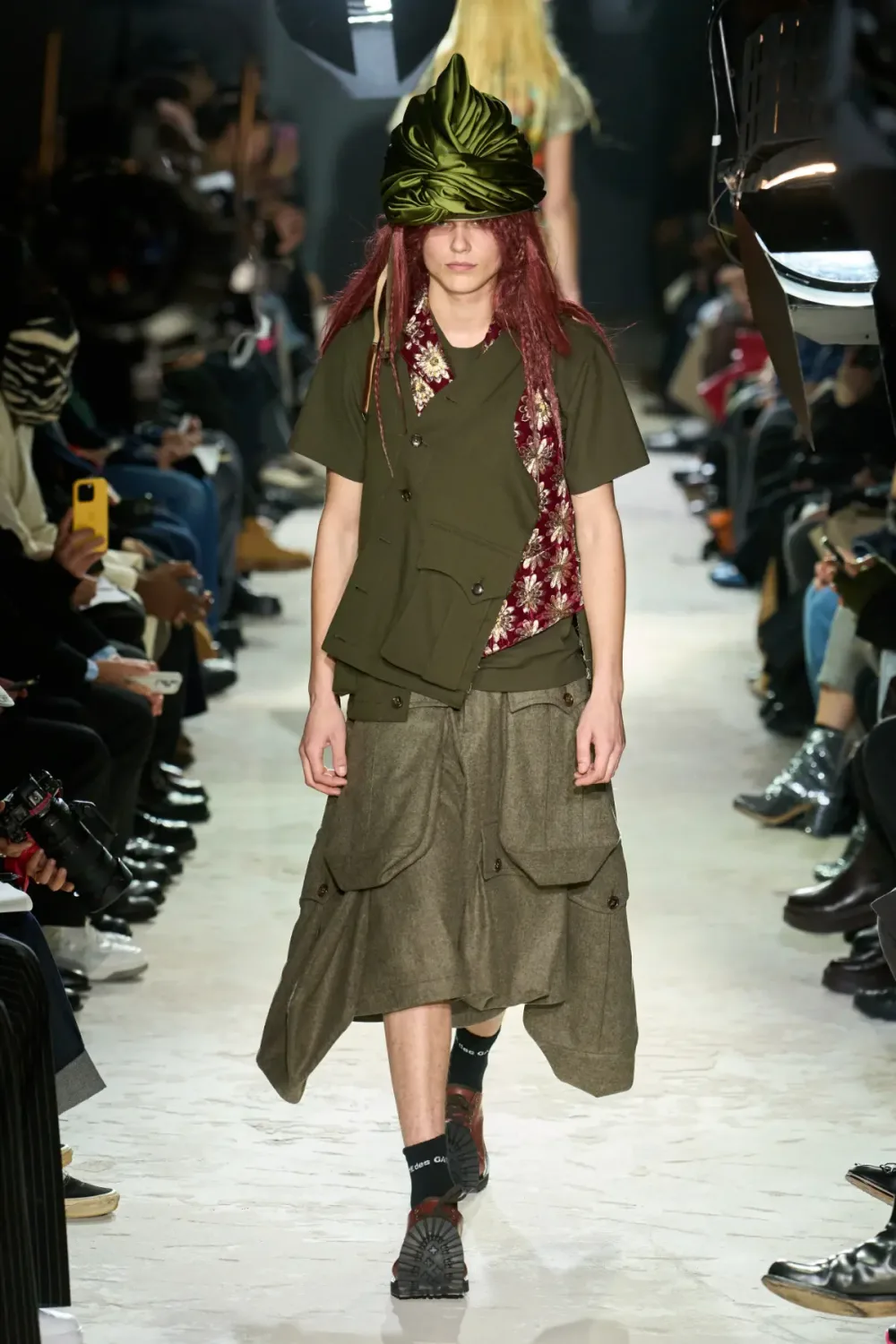 コムデギャルソンオムプリュス 2025年秋冬 LOOK 22