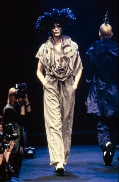 コムデギャルソン 1995秋冬 LOOK 33