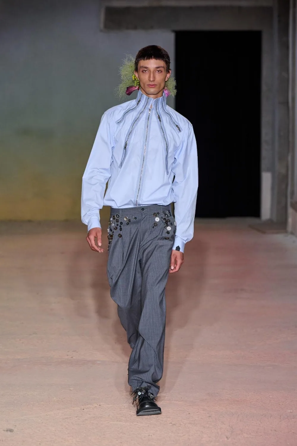 ディーエスエムケイニノミヤ 2027年春夏 LOOK 32