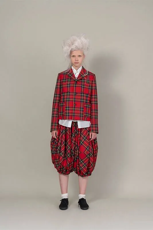 コムデギャルソンガール 2020秋冬 LOOK 3