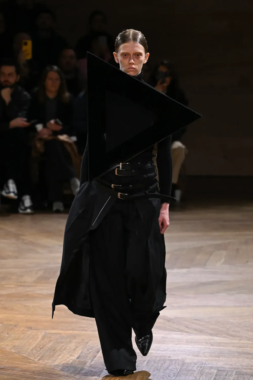 ジュンヤワタナベ 2024年秋冬 LOOK 3