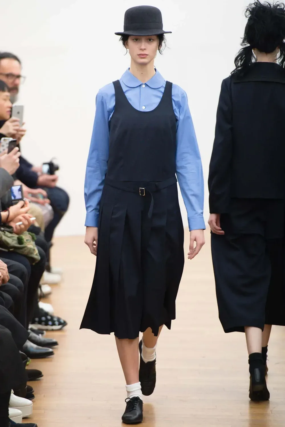 コムデギャルソン コムデギャルソン 2015年秋冬 LOOK 29