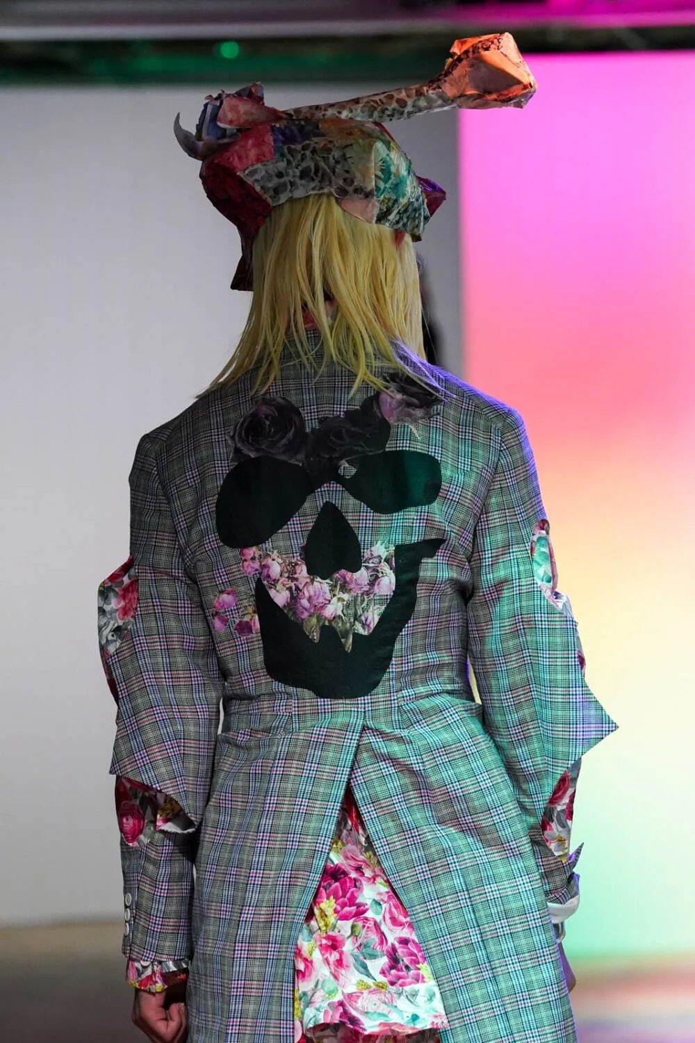 コムデギャルソンオムプリュス 2022年春夏 LOOK 30 / VIEW 4