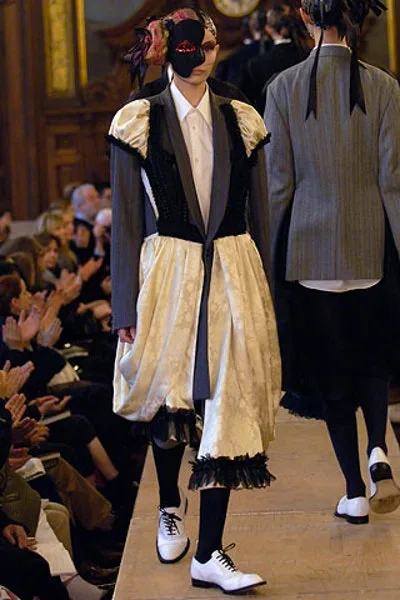 コムデギャルソン 2006秋冬 LOOK 51